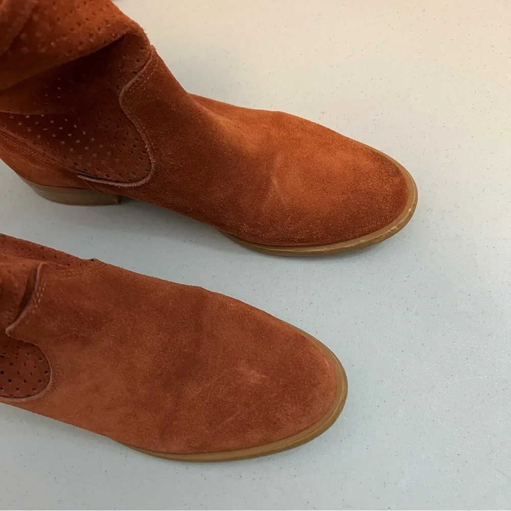 Sundance Suede Leather Booties Sz 38 or 7.5